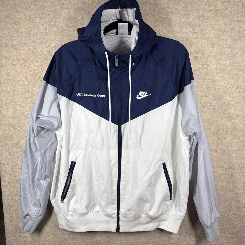 Nike Windrunner Jacket Mens Medium UCLA College Corps Navy‎ White Windbreaker